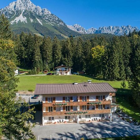 Pension Und Appartements Hartkaiser Ellmau Kültér fotó