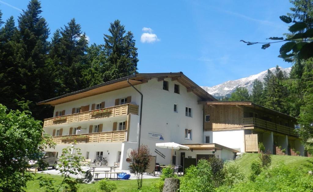 Pension Und Appartements Hartkaiser Ellmau Szoba fotó